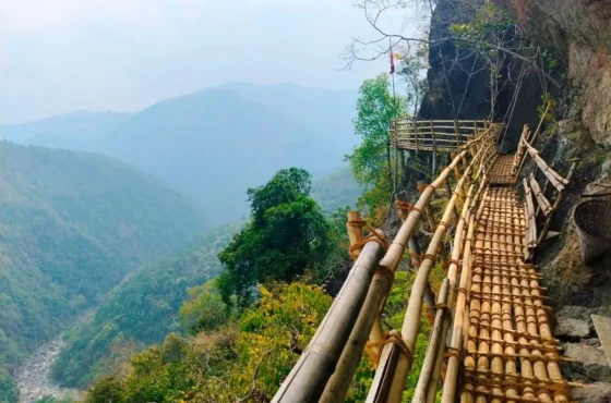 Adventurous Meghalaya Tour with bamboo trek